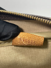 Load image into Gallery viewer, Louis Vuitton Deuaville SKU6698