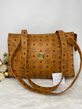 Load image into Gallery viewer, MCM Tote SKU6561