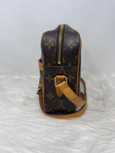 Load image into Gallery viewer, Louis Vuitton Trocadero 23 SKU6734