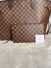 Load image into Gallery viewer, Louis Vuitton Neverfull MM Pouch SKU6633