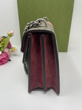 Load image into Gallery viewer, Gucci Dionysus Bloom Medium SKU6768