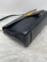 Load image into Gallery viewer, Gucci Marmont Medium SKU6742