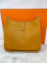 Load image into Gallery viewer, Hermes Evelyne GM SKU6739