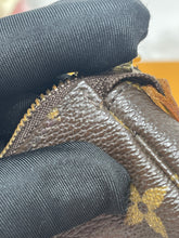 Load image into Gallery viewer, Mini Pochette SKU6616
