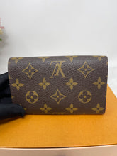 Load image into Gallery viewer, Tressor Monogram SKU6594