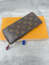 Load image into Gallery viewer, Louis Vuitton Clemence SKU6783