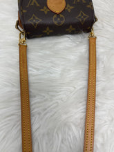 Load image into Gallery viewer, Louis Vuitton Mini St Cloud SKU6717