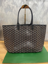 Load image into Gallery viewer, Goyard Black PM SKU7013
