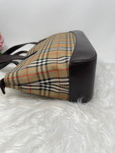 Load image into Gallery viewer, Burberry Tote SKU6620