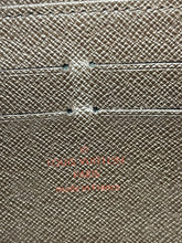 Load image into Gallery viewer, Louis Vuitton Zippy Damier Ebene SKu6716