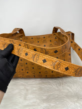 Load image into Gallery viewer, MCM Tote SKU6561