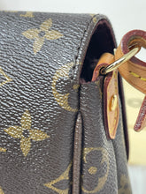 Load image into Gallery viewer, Louis Vuitton Favorite MM Monogram SKU6637