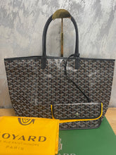 Load image into Gallery viewer, Goyard Black PM SKU7013