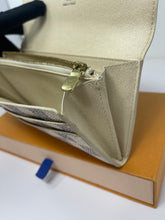 Load image into Gallery viewer, Louis Vuitton Sarah SKU6789
