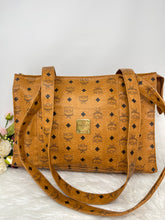 Load image into Gallery viewer, MCM Tote SKU6561