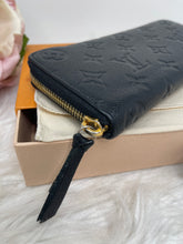 Load image into Gallery viewer, Clemence Empreinte SKU6581