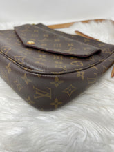 Load image into Gallery viewer, Louis Vuitton Mabillon SKU6744