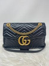 Load image into Gallery viewer, Gucci Marmont Medium SKU6742