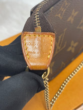 Load image into Gallery viewer, Mini Pochette SKU6616