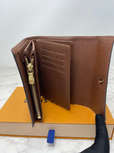 Load image into Gallery viewer, Louis Vuitton Alexandra SKU6781
