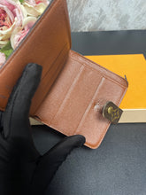 Load image into Gallery viewer, Louis Vuitton Compact Wallet SKU9014