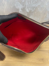 Load image into Gallery viewer, Louis Vuitton Southbank SKU7003