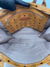 Load image into Gallery viewer, MCM Tote SKU6561