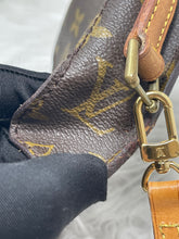 Load image into Gallery viewer, Louis Vuitton Mini St Cloud SKU6717