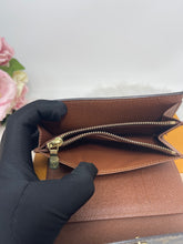 Load image into Gallery viewer, Alexandra Wallet SKU6599