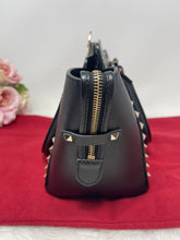 Load image into Gallery viewer, Valentino SKU6618