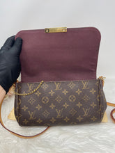 Load image into Gallery viewer, Favorite MM Monogram SKU6558