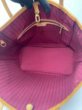 Load image into Gallery viewer, Neverfull MM Pivione SKU6530