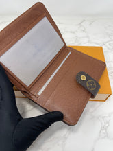 Load image into Gallery viewer, Louis Vuitton Bifold Wallet SKU6886