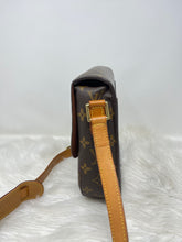 Load image into Gallery viewer, Louis Vuitton St Cloud GM SKU6727
