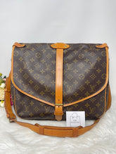 Load image into Gallery viewer, Louis Vuitton Saumur 35 SKU6696