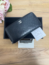 Load image into Gallery viewer, Chanel Zippy Wallet SKU6821