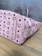 Load image into Gallery viewer, MCM Tote SKUAM2198