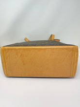 Load image into Gallery viewer, Louis Vuitton Cabas Mezzo SKU6776