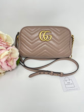 Load image into Gallery viewer, Gucci Metalesse Camera SKU6962