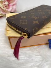 Load image into Gallery viewer, Clemence Wallet SKU6602