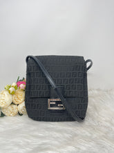 Load image into Gallery viewer, Fendi Crossbody SKU6407