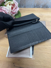 Load image into Gallery viewer, Bvlgari Brazza Wallet SKU6820