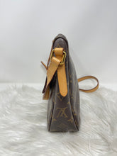 Load image into Gallery viewer, Louis Vuitton Mabillon SKU6744