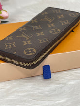 Load image into Gallery viewer, Louis Vuitton Clemence Mono SKU6709
