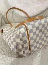 Load image into Gallery viewer, Louis Vuitton Totally MM SKU6771