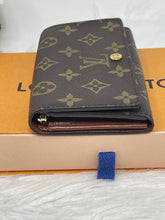 Load image into Gallery viewer, Tressor Monogram SKU6593