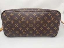 Load image into Gallery viewer, Neverfull MM Pivione SKU6530