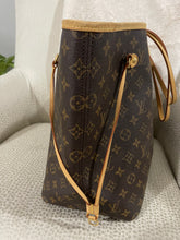 Load image into Gallery viewer, Louis Vuitton Neverfull GM SKU6750