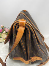 Load image into Gallery viewer, Louis Vuitton Saumur 35 SKU6696