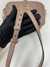Load image into Gallery viewer, Gucci Metalesse Camera SKU6962
